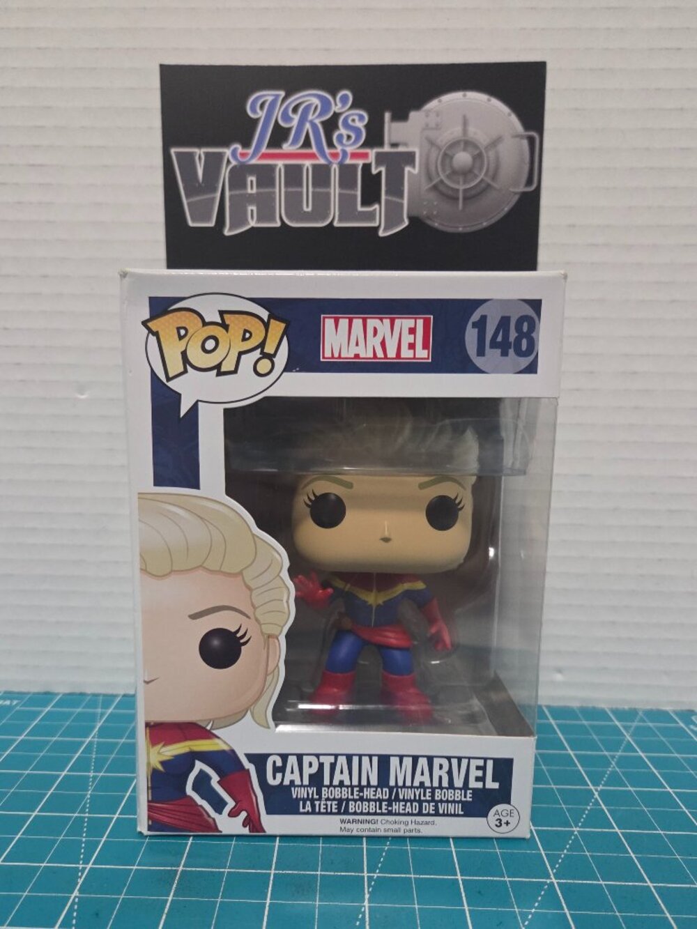 Funko POP Marvel Comics Captain Marvel 148 Vinyl Figure